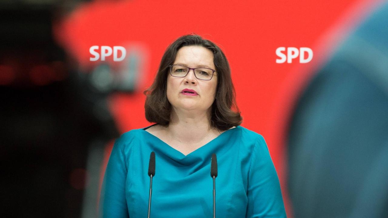 Das Foto zeigt SPD-Chefin Nahles auf einer Pressekonferenz im Juni 2018.