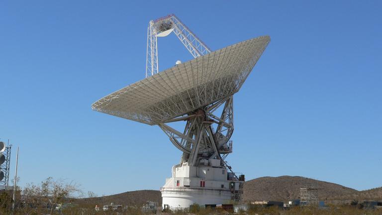 Die 70-Meter-Antenne von Goldstone kommt auch bei Radarbeobachtungen zum Einsatz (NASA)