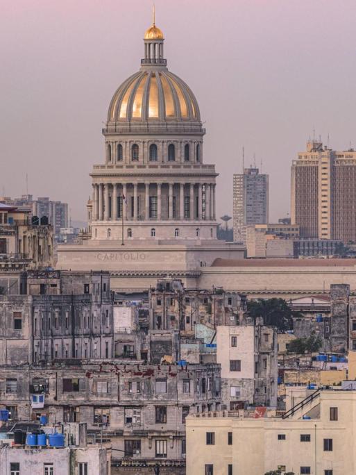 Die Skyline von Havanna auf Kuba