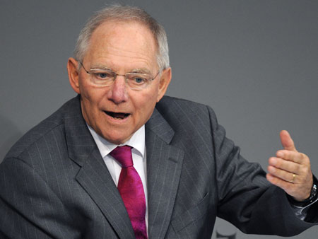 Bundesfinanzminister Wolfgang Schäuble spricht im Bundestag