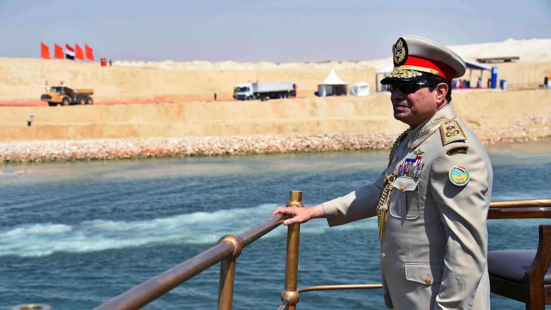 Präsident Sisi an Bord der historischen Yacht El-Mahrusa.
