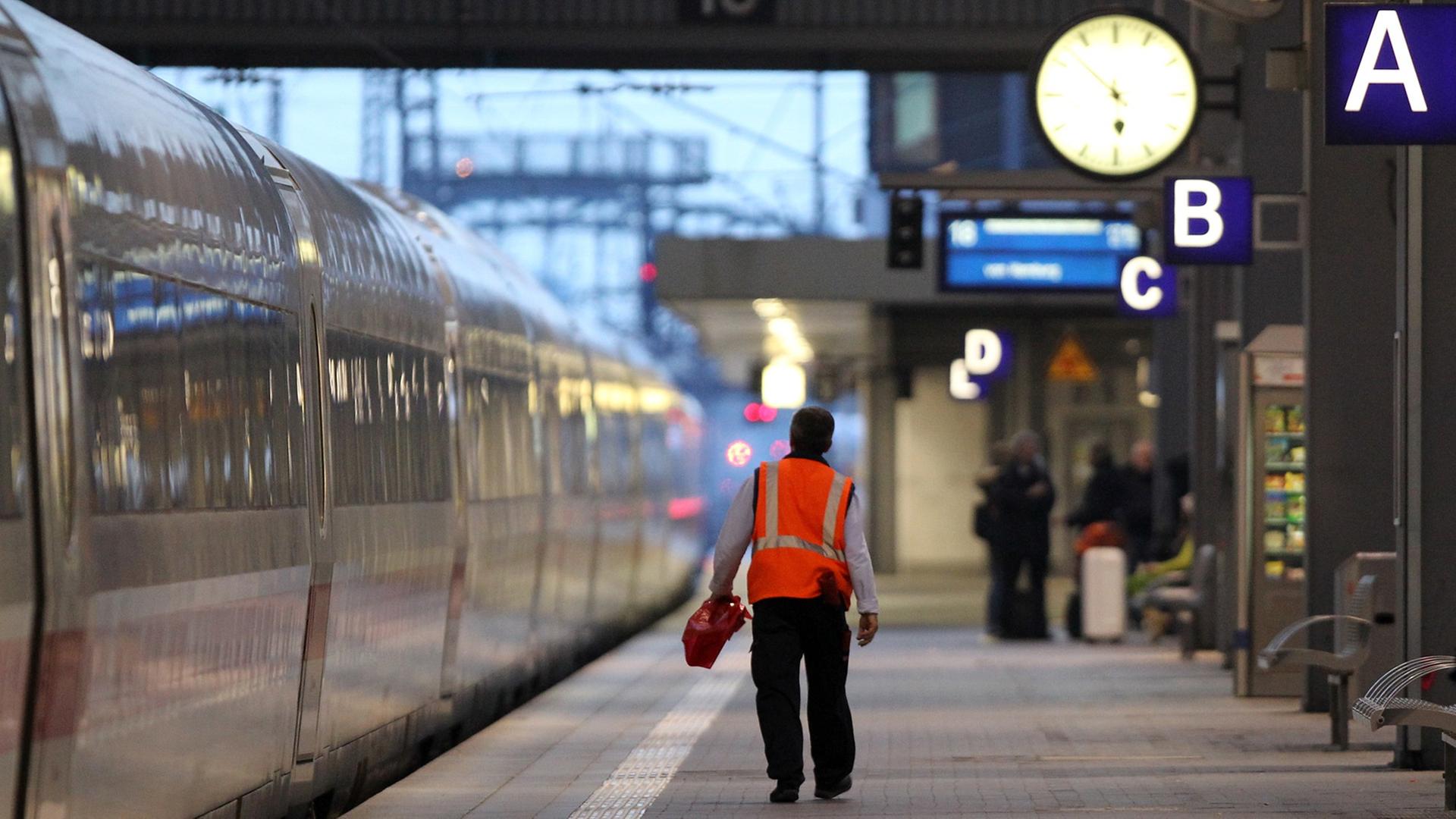 Viele Zügen fahren nicht - hier: in München