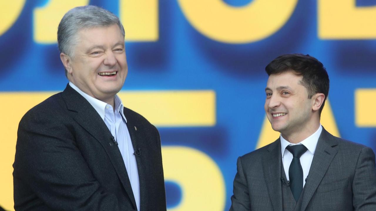 Die Debatte zwischen Petro Poroschenko und Wolodymyr Selenski im Kiewer Stadion am 20. April 2019.  

