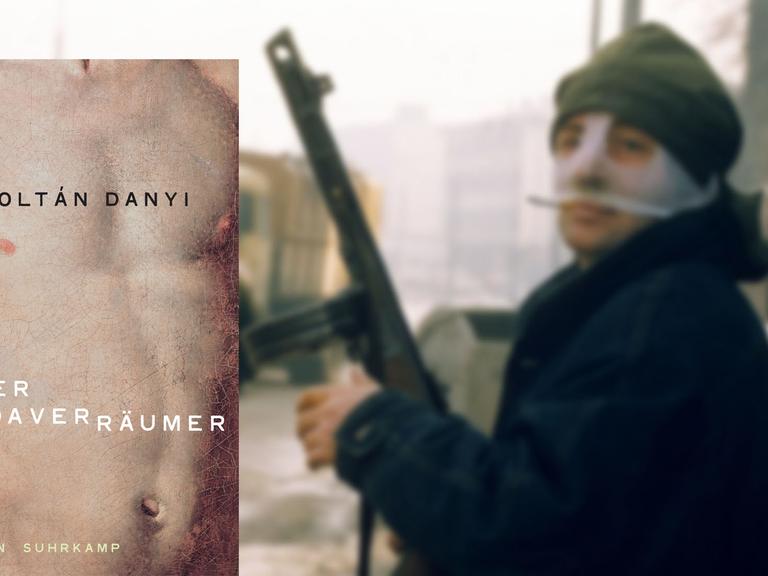 Cover des Buchs "Der Kadaverräumer" von Zoltán Danyi vor dem Hintergrund eines bewaffneten Kämpfers in Sarajevo 1992