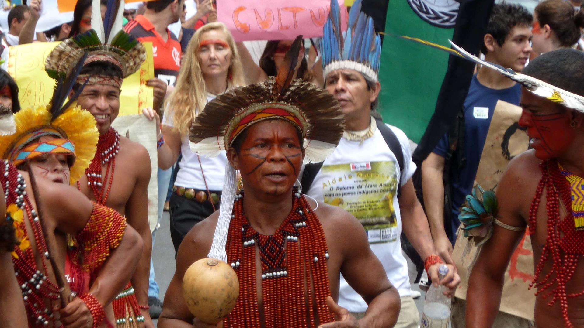Paulo Scott begrüßt die Proteste der brasilianischen Bevölkerung. 