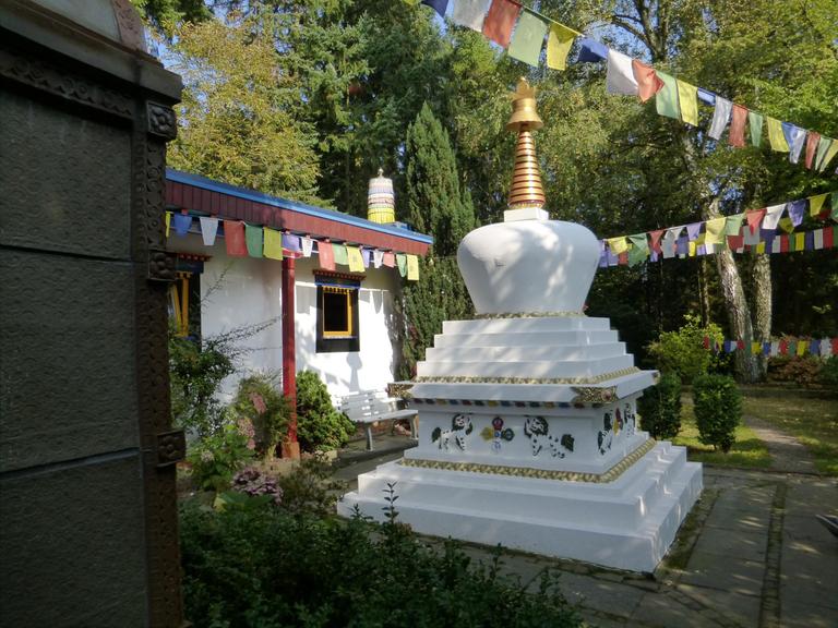 Stupa im Tibet-Zentrum in Hamburg