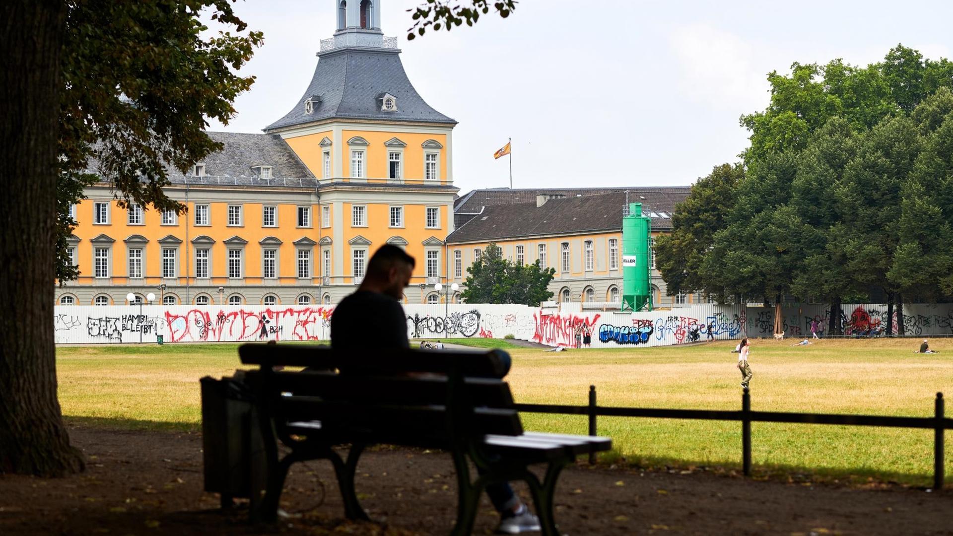 Blick auf den Bonner Hofgarten