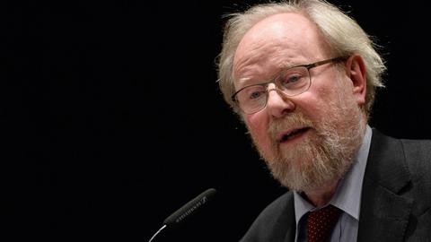 Der ehemalige Bundestagspräsident Wolfgang Thierse (SPD) spricht am 27.01.2016 auf einer Veranstaltung der Friedrich-Ebert-Stiftung in München (Bayern).