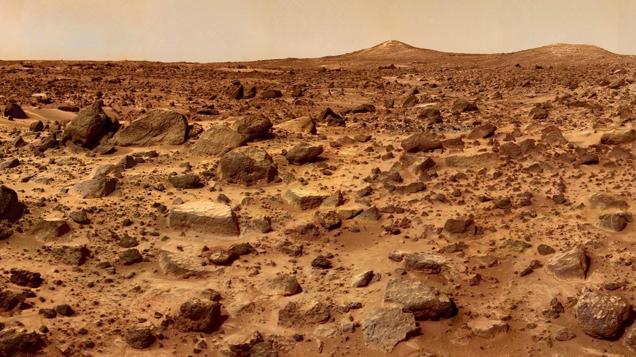 Die Oberfläche des Mars zeigt an vielen Stellen Spuren möglicher früherer Wasserströme