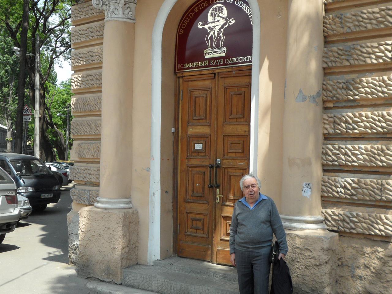 Ein Bewohner Odessas in seiner Heimatstadt.