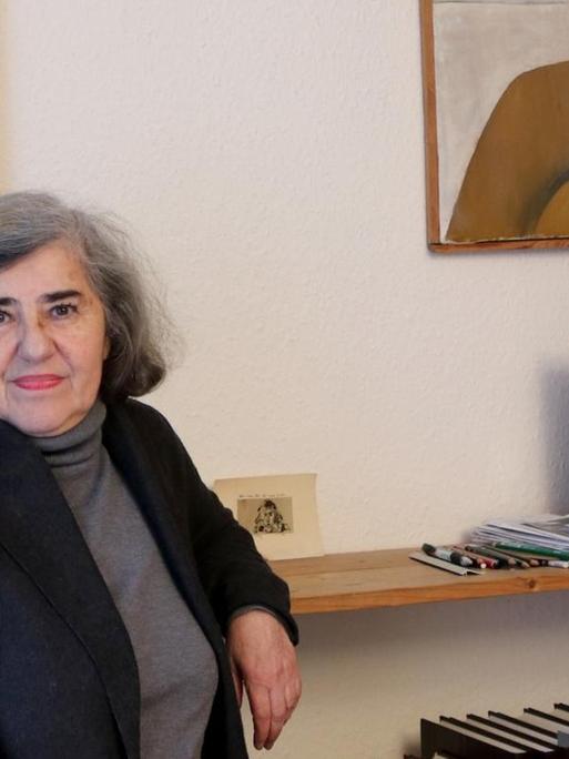 Die Schriftstellerin Barbara Honigmann in ihrer Straßburger Wohnung