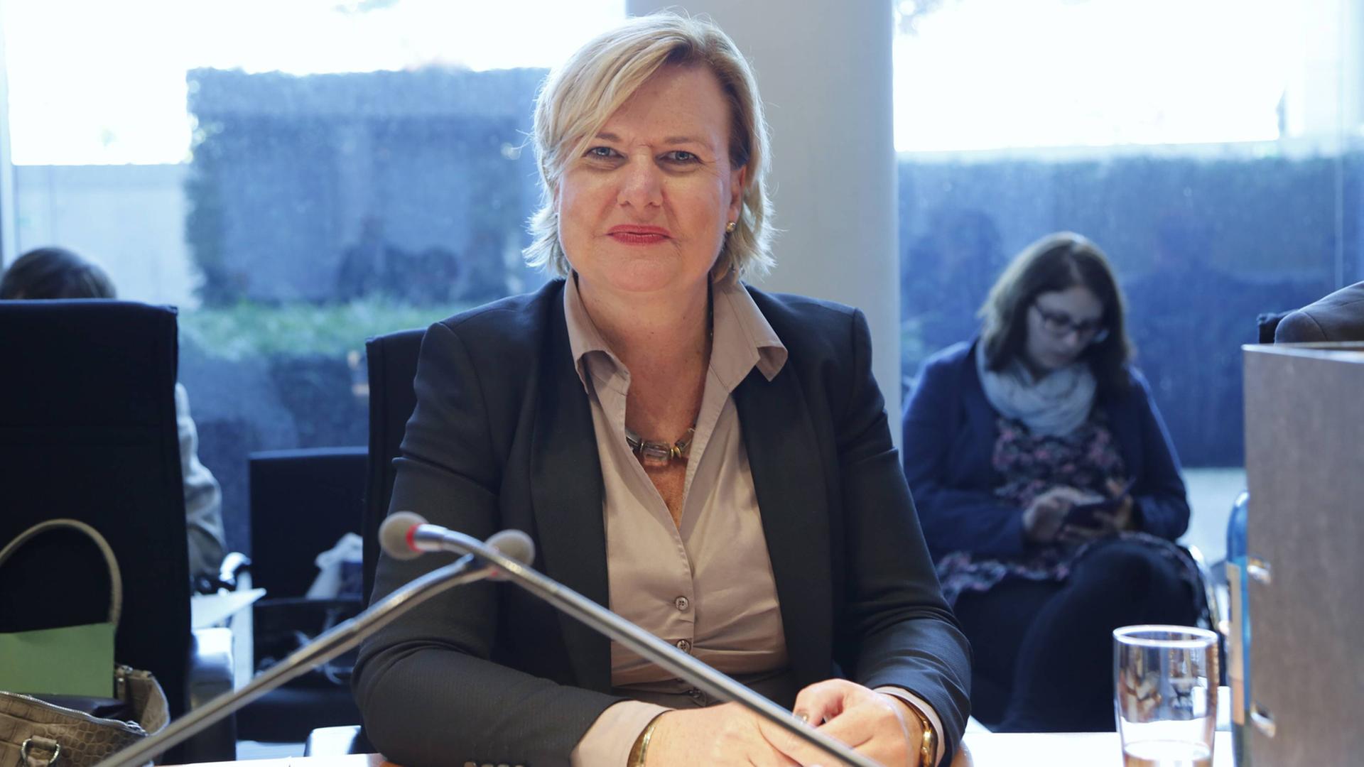 Eva Högl (SPD) ist Vorsitzende des Untersuchungsausschusses zur Edathy-Affäre.