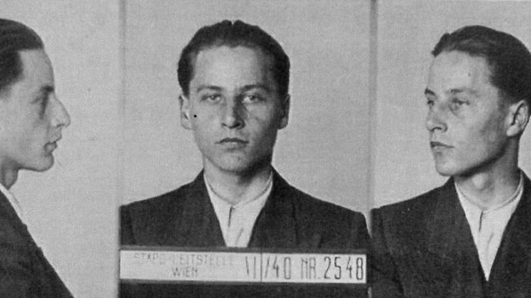 1944 wurde Franz Doms in Wien für seine Homosexualität zum Tode verurteilt.