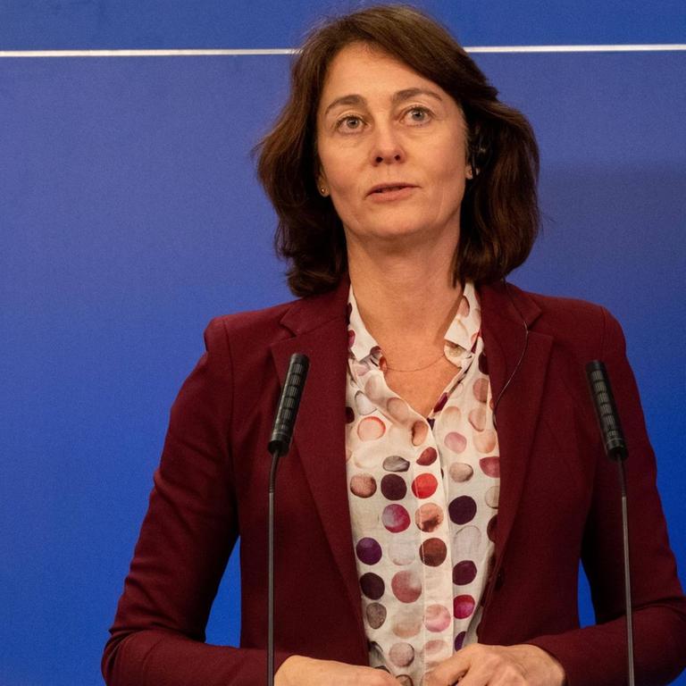 Die Vizepräsidentin des EU-Parlaments, Katarina Barley (SPD) während einer Pressekonferenz im Dezember 2020