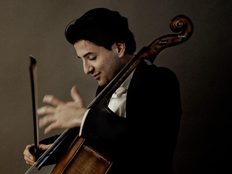 Der Cellist Valentin Radutiu