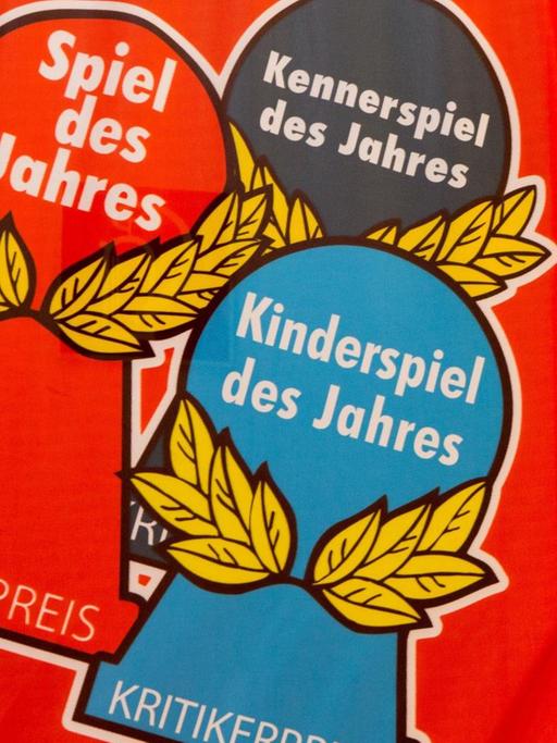 "Spiel des Jahres": Logos der Auszeichnungen