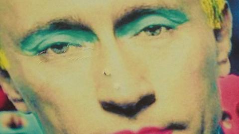 Putin-Plakat bei einer Demonstration in Berlin.