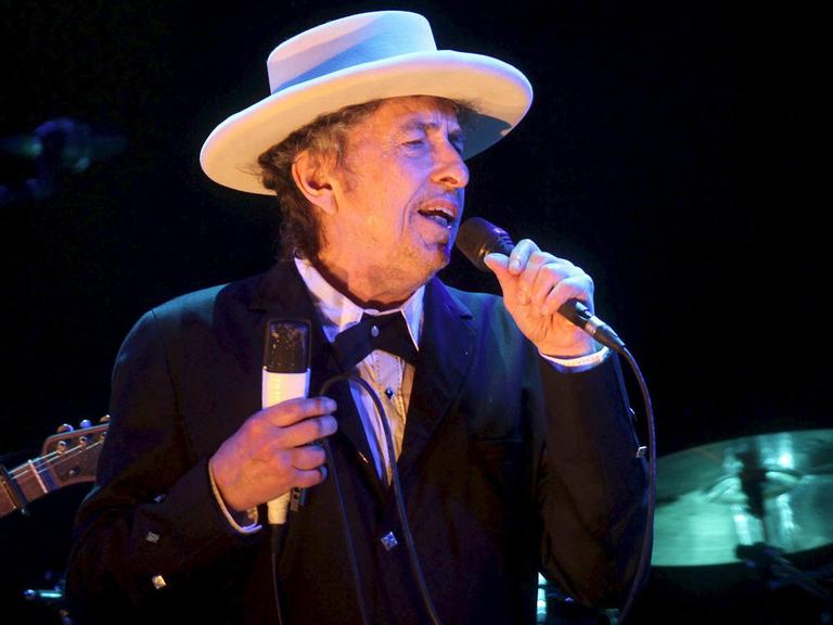Der Musiker Bob Dylan während eines Konzertes in Spanien.
