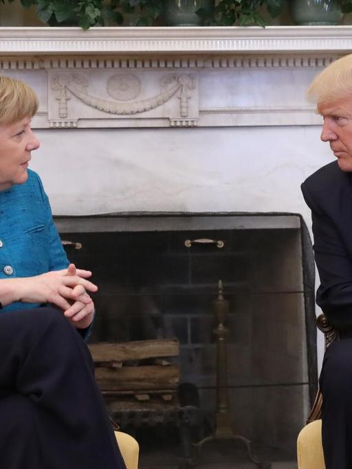 Bundeskanzlerin Angela Merkel und US-Präsident Donald Trump treffen am 17.03.2017 in Washington im Weißen Haus zusammen.
