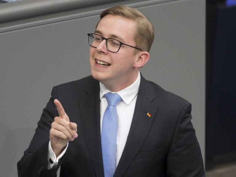 Amtho spricht im Bundestag