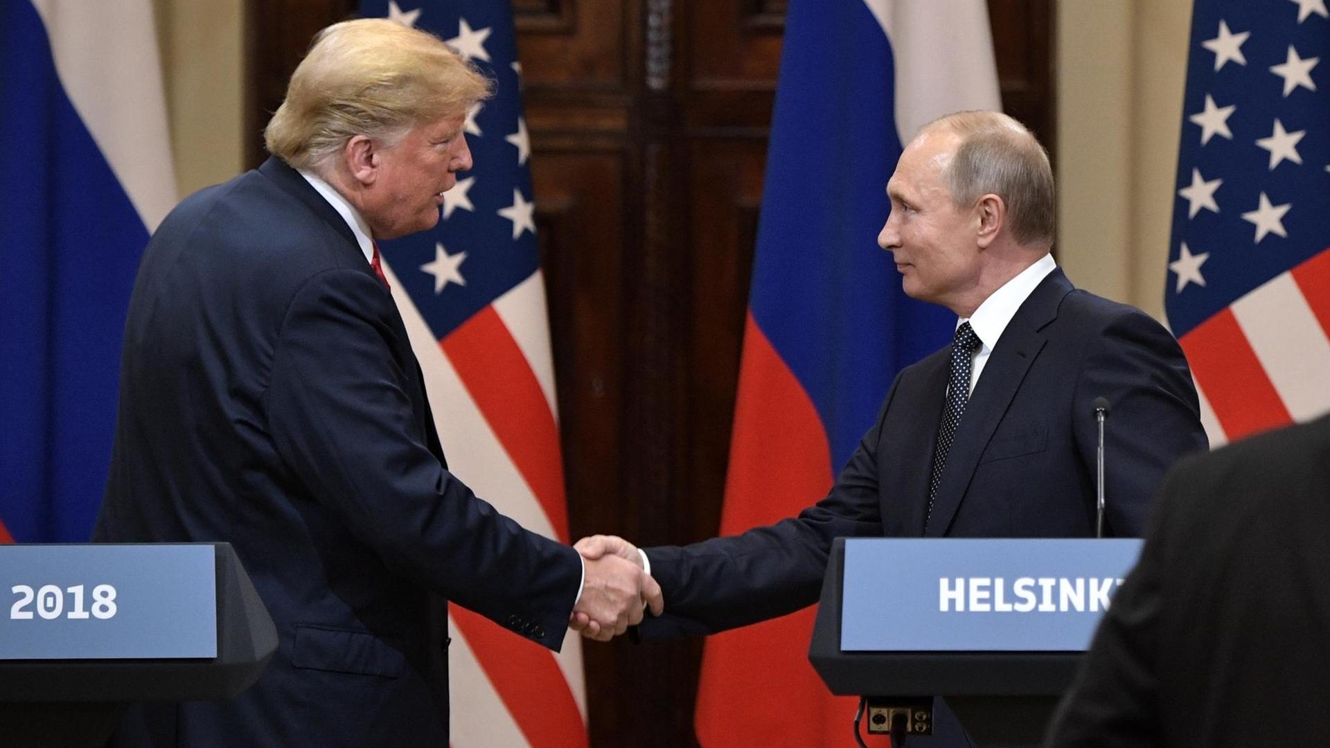 Trump und Putin nach der Presse-Konferenz