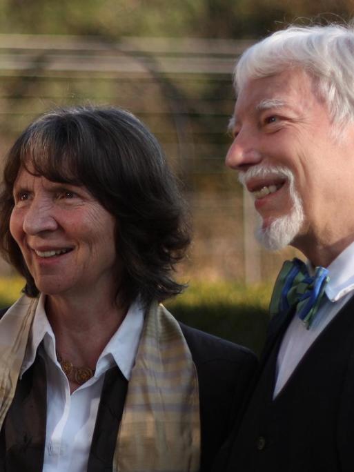 Die Kulturwissenschaftler Aleida Assmann und Ehemann Jan Assmann. Das Ehepaar erhält gemeinsam den diesjährigen Friedenspreis des Deutschen Buchhandels.