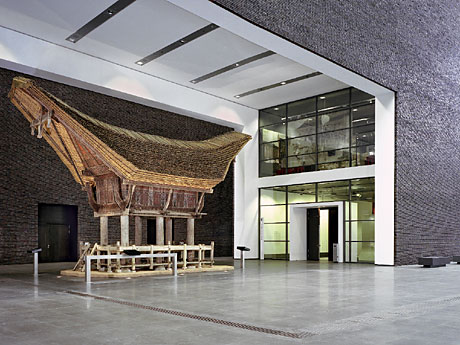 Foyer mit Reisspeicher Foyer mit Reisspeicher