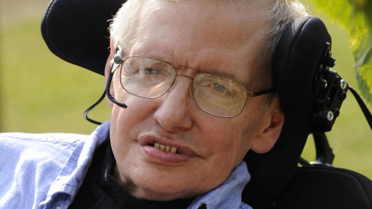 Der Wissenschaftler Stephen Hawking am 17.07.2013 