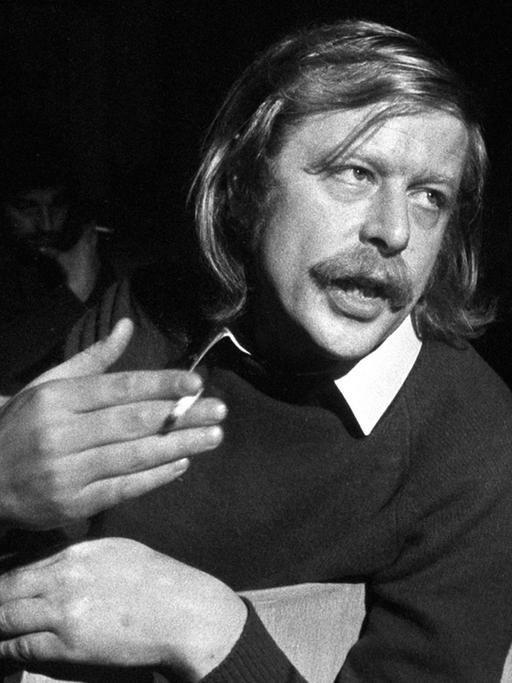 Der deutsche Theaterregisseur Claus Peymann im Jahr 1970.