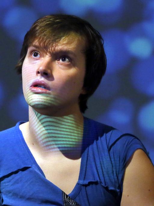 Das Stück nach dem Roman von Mark Haddon über einen Asperger-Autisten hatte am 7. November 2014 in dem Kinder- und Jugendtheater Premiere.