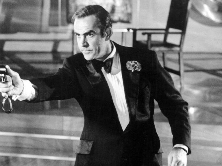 Sean Connery als James Bond in "Diamonds are forever" (1971).