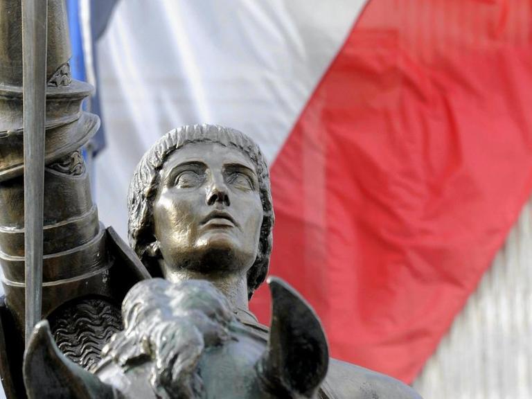Statue der Jungfrau von Orleans in Vaucouleurs/Frankreich