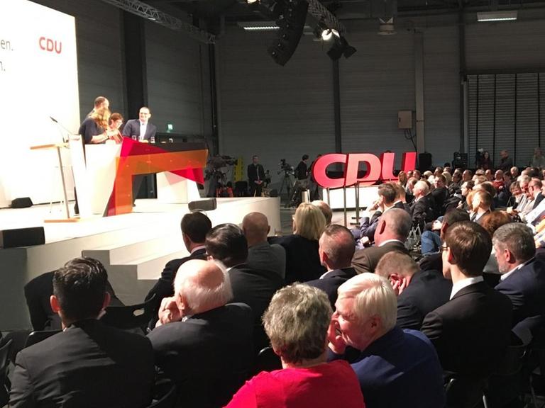 CDU Regionalkonferenz in Halle: Jens Spahn, Friedrich Merz und Annegret Kramp-Karrenbauer präsentieren sich den Deligierten
