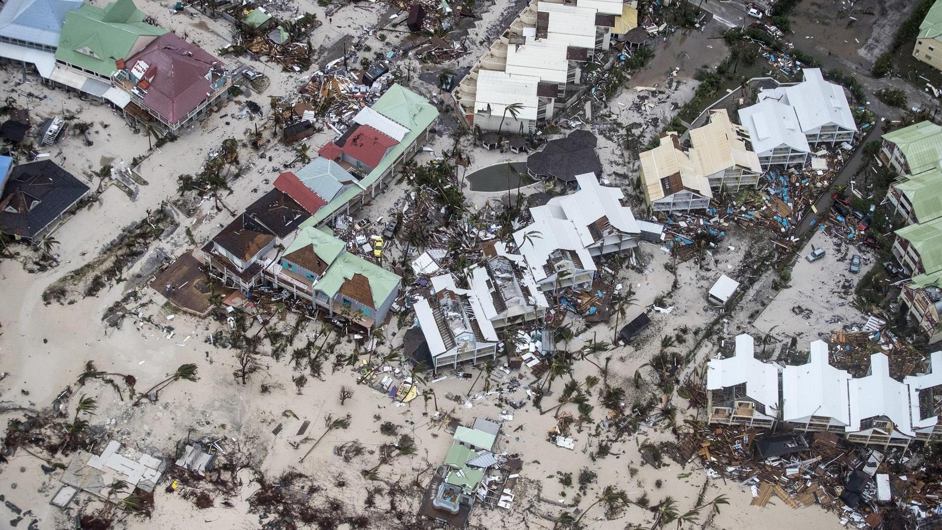 Das Bild vom 6. September zeigt Zerstörungen auf der Karibikinsel St. Maarten nach dem Hurrikan "Irma".