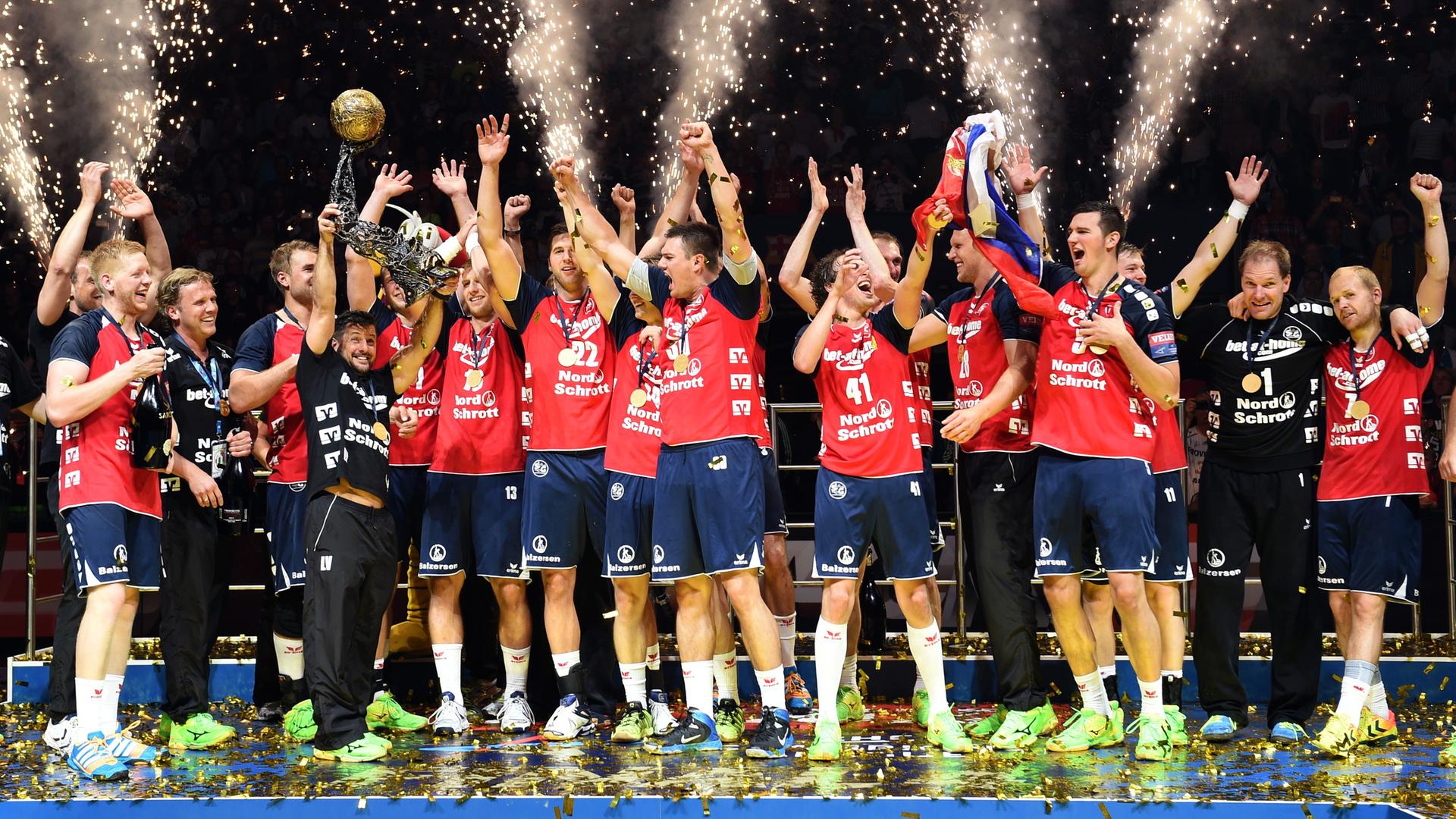 Flensburg gewinnt Handball-Titel