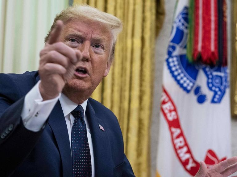 US-Präsident Donald Trump im Oval Office