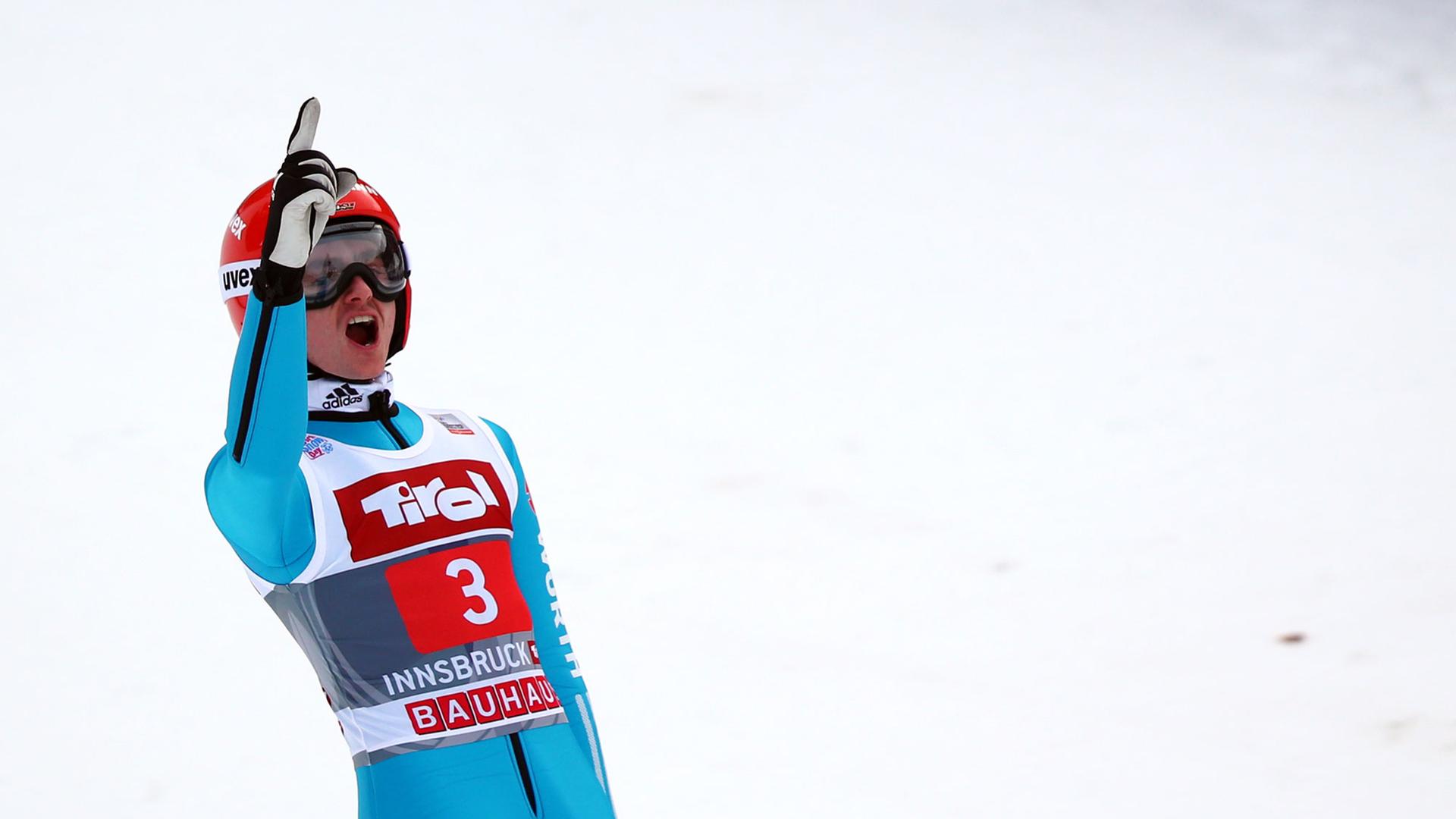 Richard Freitag siegt bei der Vierschanzentournee in Innsbruck. Richard Freitag siegt bei der Vierschanzentournee in Innsbruck.