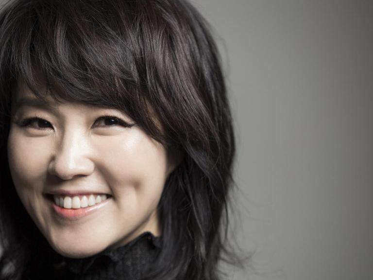 Die südkoreanische Jazzsängerin und Songschreiberin Youn Sun Nah.
