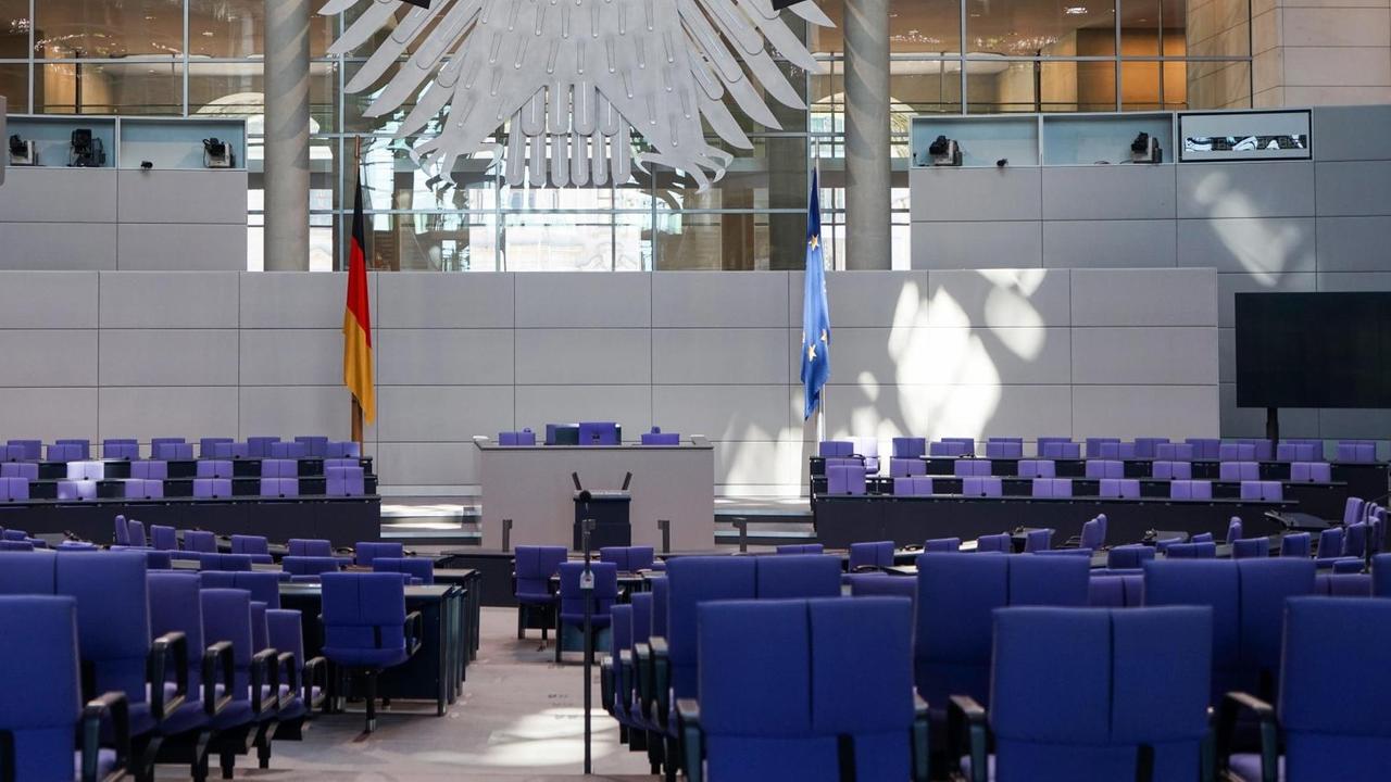 Innenansicht des Deutschen Bundestags in Berlin (Foto vom 22. Januar 2016)
