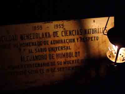 Gedenktafel zur Erinnerung an Alexander von Humboldt Gedenktafel zur Erinnerung an Alexander von Humboldt