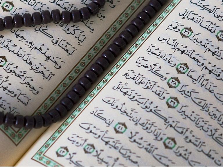 Koran und Gebetskette