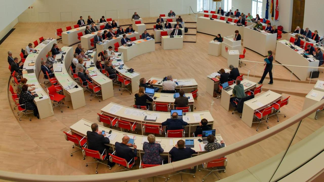 Plenarsaal im Landtag von Brandenburg