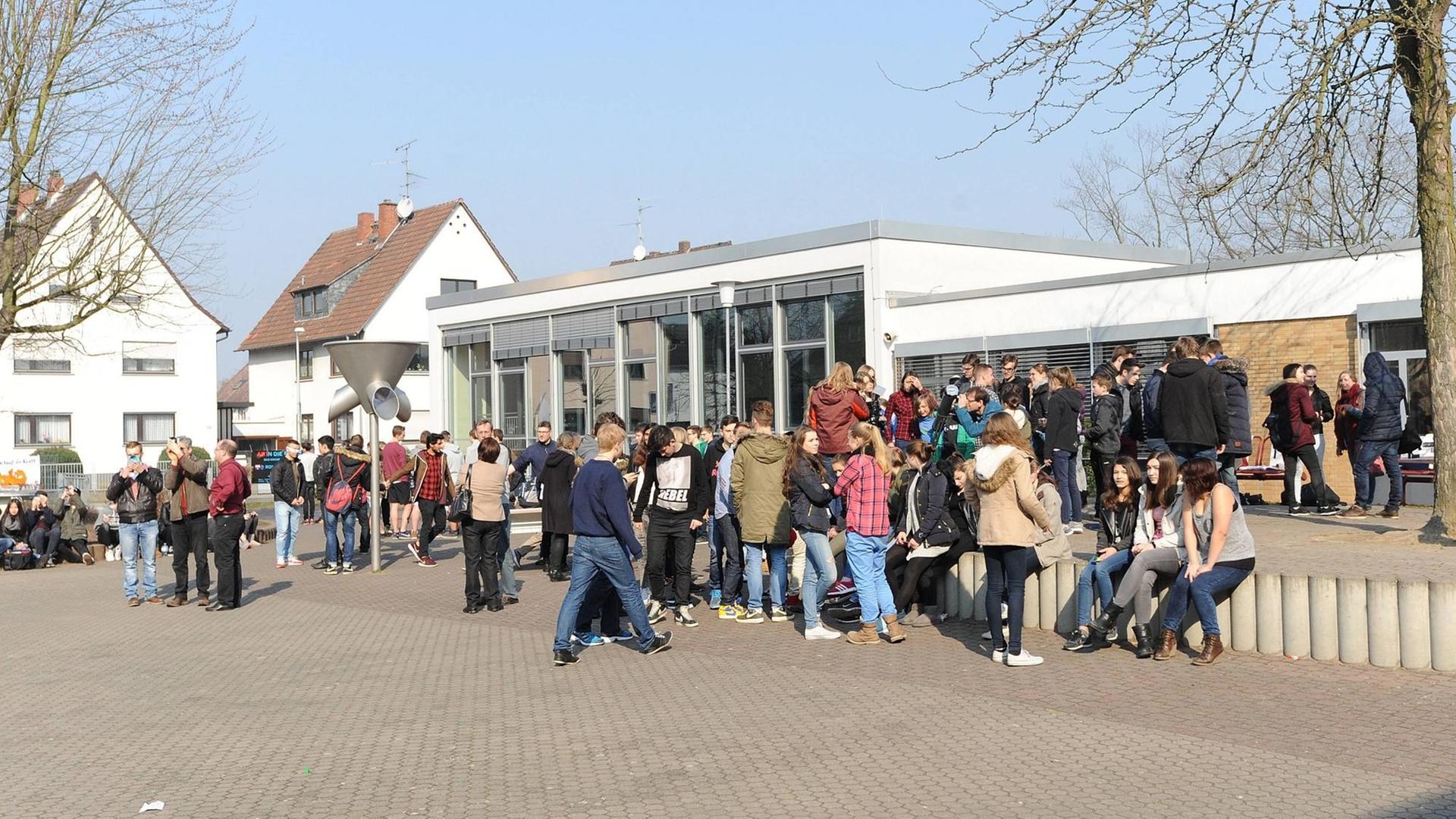 Dreieichschule Langen (Gymnasium), am 20.03.2015