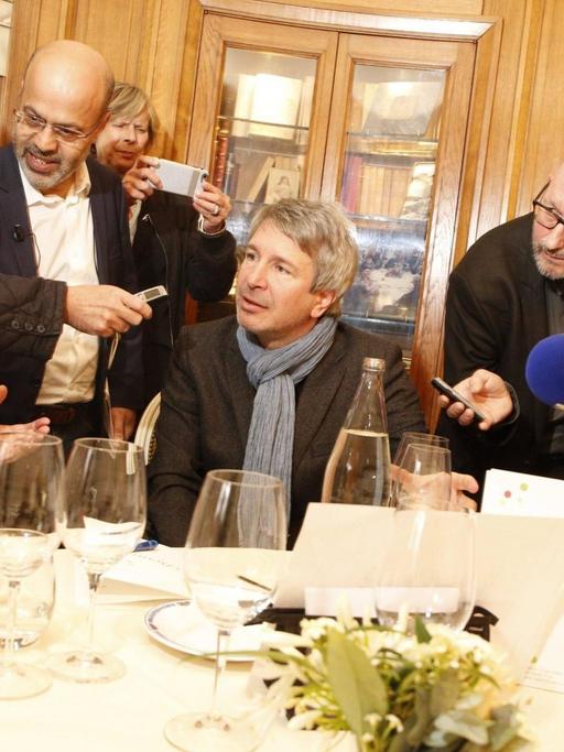 Reges Treiben um Eric Vuillard, den Gewinner des Prix Goncourt 2017