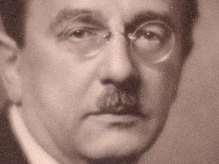 Ein Mann der Praxis: Als Komponist, Cellist, Pianist, Organist, Dirigent und Hochschullehrer prägte Franz Schmidt (1874-1939) das Wiener Musikleben