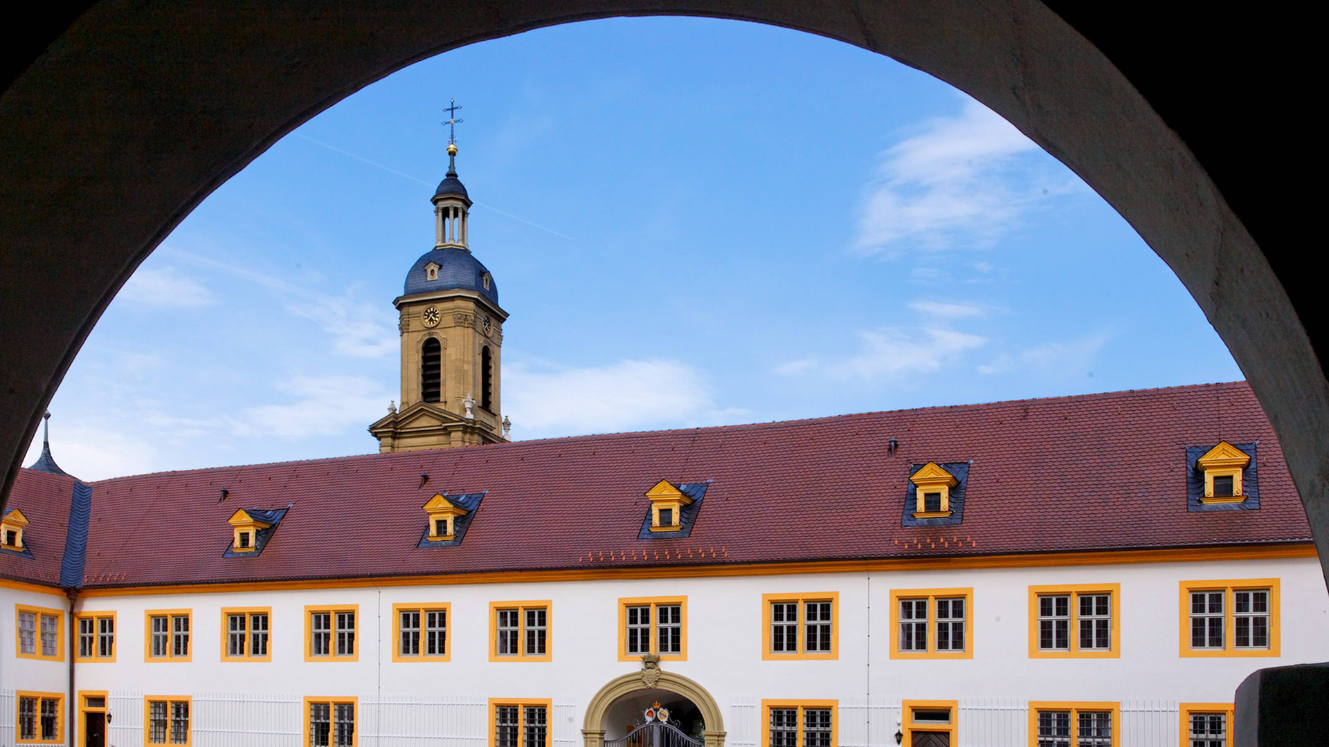 Blick in den Innenhof des Schlosses Wiesentheid der Grafen Schönborn-Wiesentheid