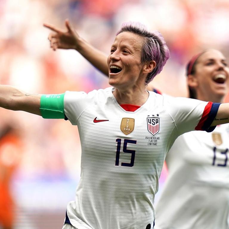 Megan Rapinoe aus den USA jubelt über das Tor zum 1:0.