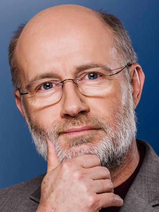 Der Astrophysiker und Buchautor Harald Lesch, aufgenommen am Rande der MDR-Talkshow "Riverboat"