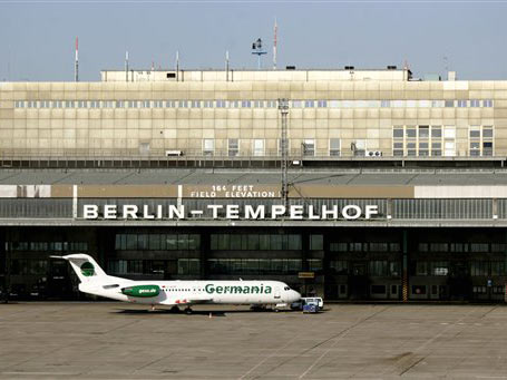 Der Flughafen Tempelhof in Berlin