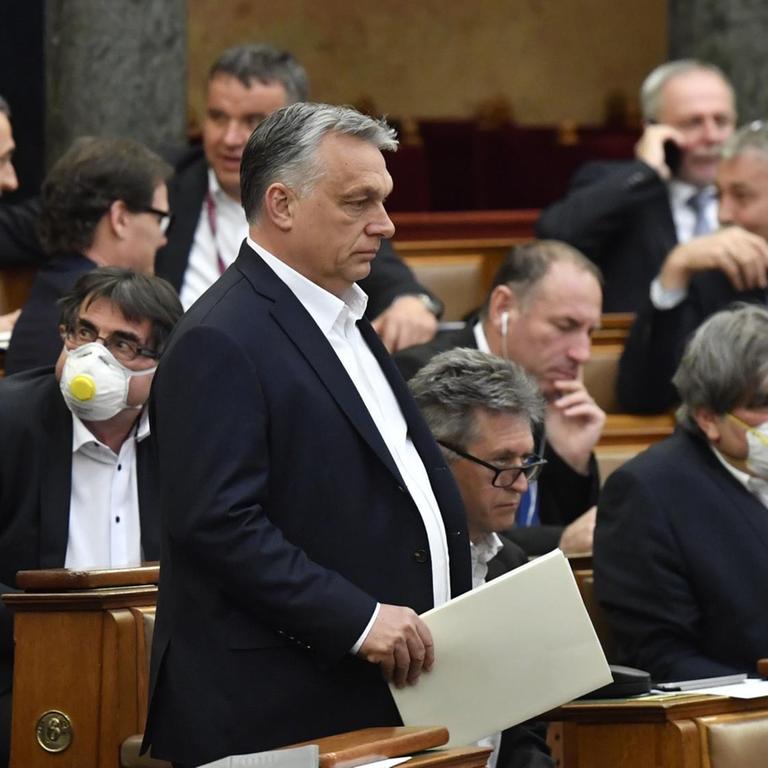 Ungarn hat ein Corona-Notstandsgesetz verabschiedet